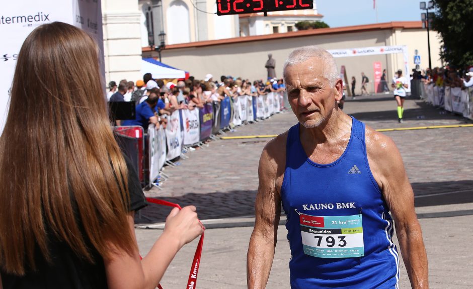 „Citadele Kauno maratonas“: įnirtinga kova iki paskutinių metrų ir nauji rekordai 