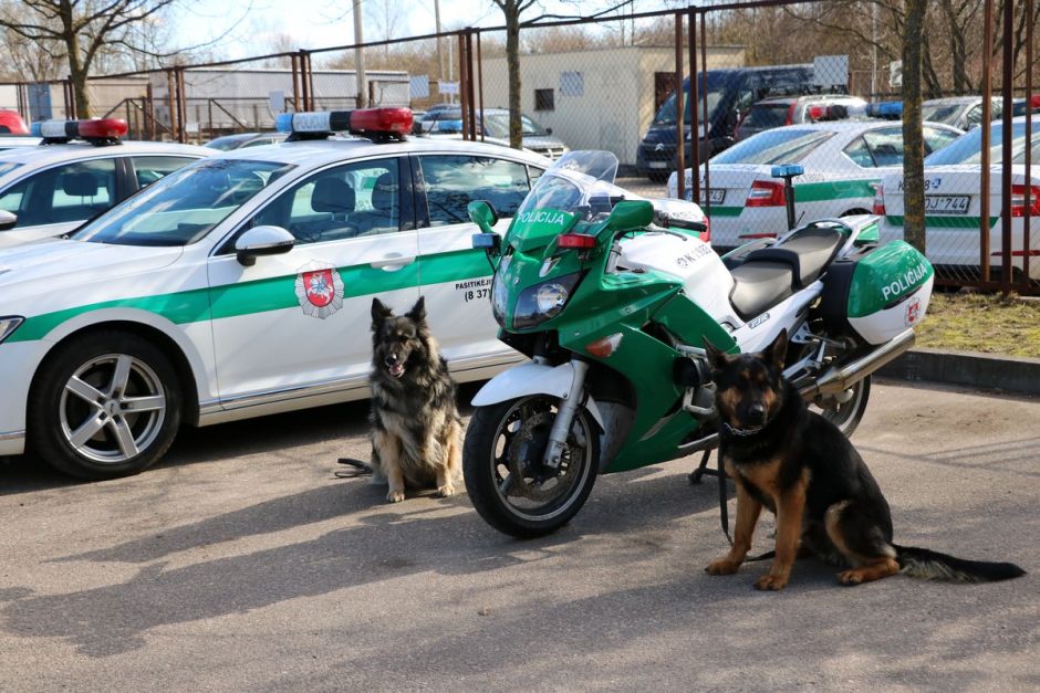 Kauno policija plačiau atvėrė duris