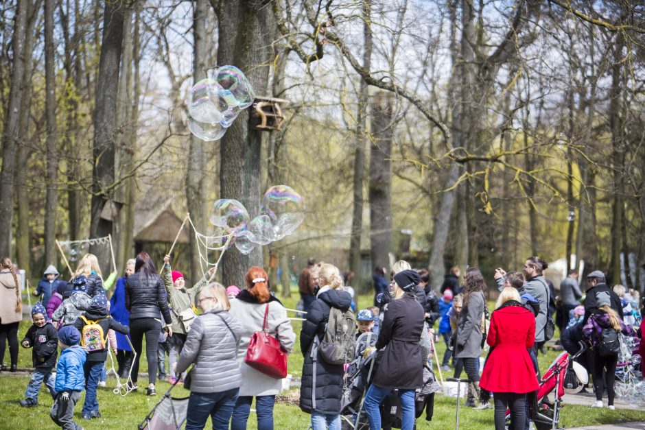 Zoologijos sodo sezono atidarymas: nauji namai vilkams ir burbulų fiesta