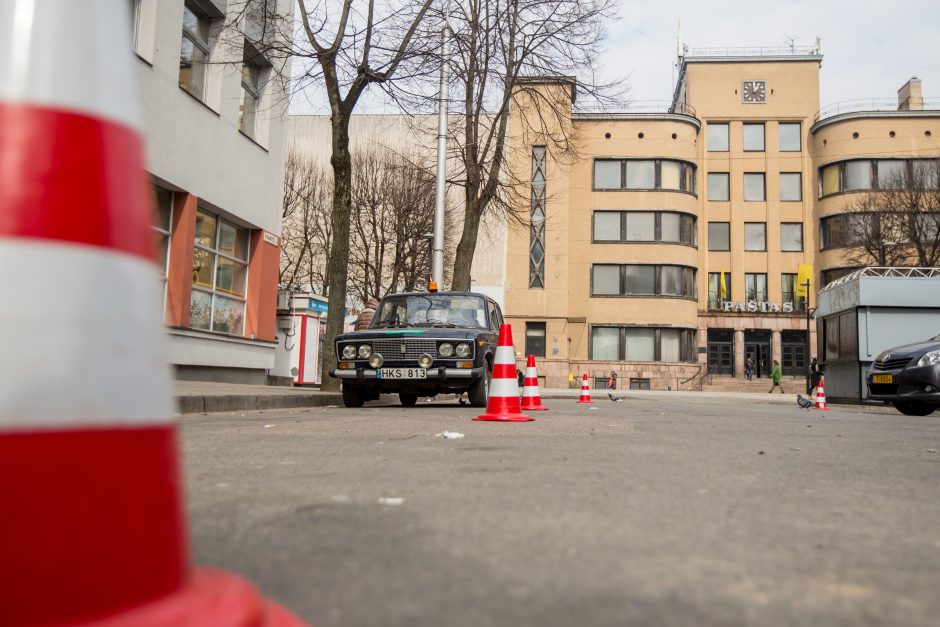 Dėl filmavimo Kauno centre – parkavimo ribojimai