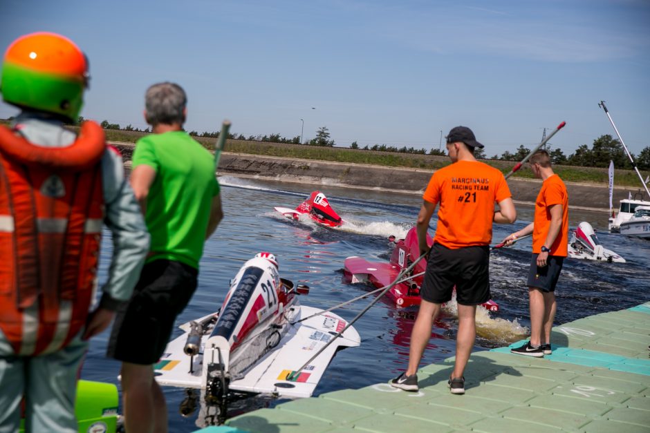 F2 vandens formulių lenktynės: E. Riabko aplenkė tik italas 