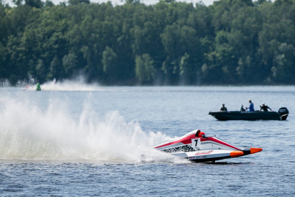 F2 vandens formulių lenktynės: E. Riabko aplenkė tik italas 