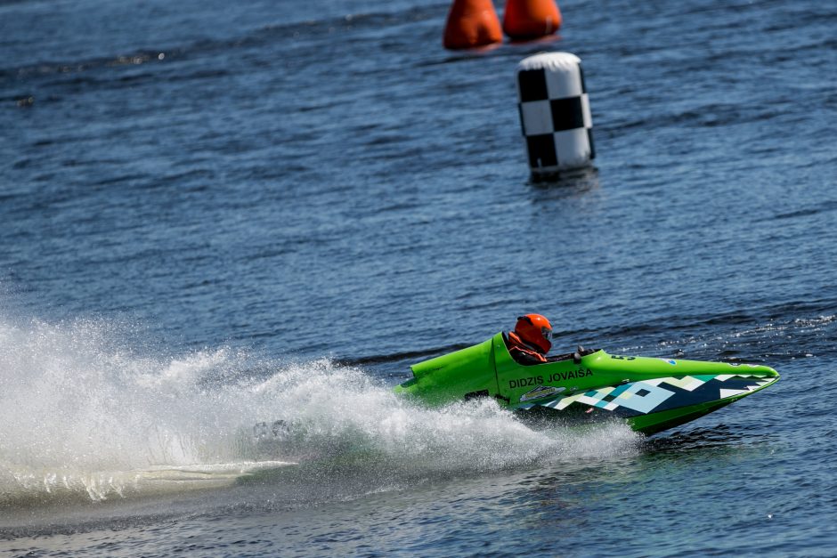 F2 vandens formulių lenktynės: E. Riabko aplenkė tik italas 