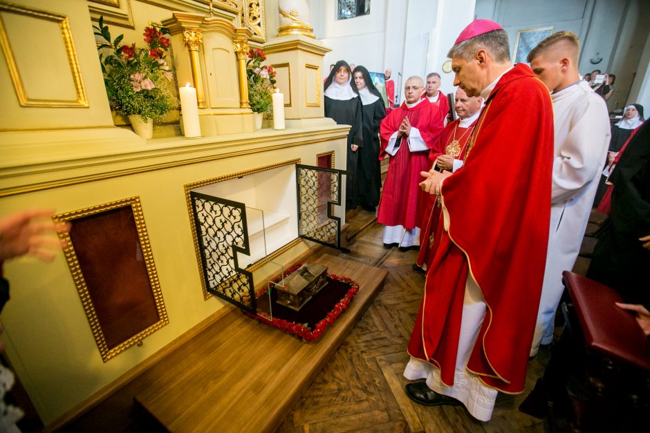 Pal. Teofiliaus relikvijų priėmimo iškilmė