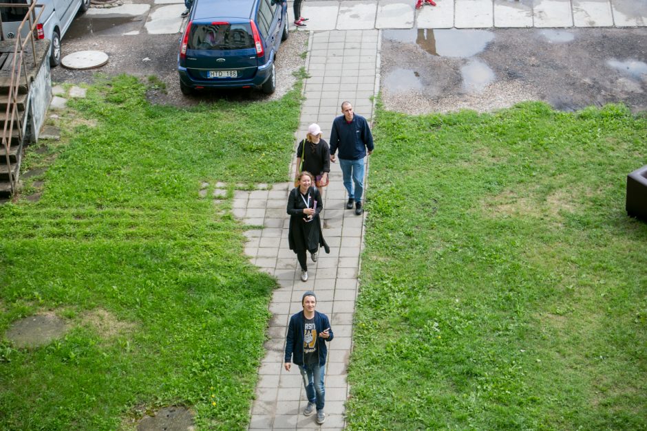 Netikėtumų festivalyje pasirodė cirko artistai