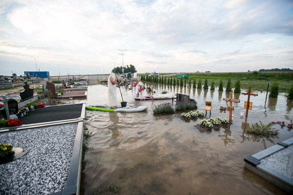 Vainatrakio kapinėse apsilankęs kaunietis: situacija čia siaubinga