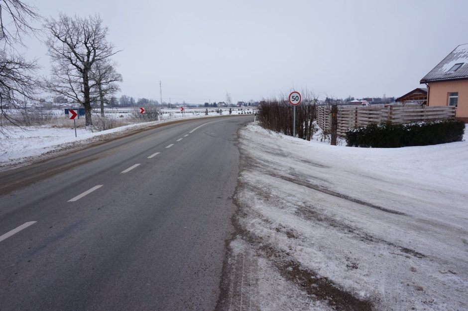 Klaipėdos rajone automobiliui nuvažiavus nuo kelio mirė vairuotojas