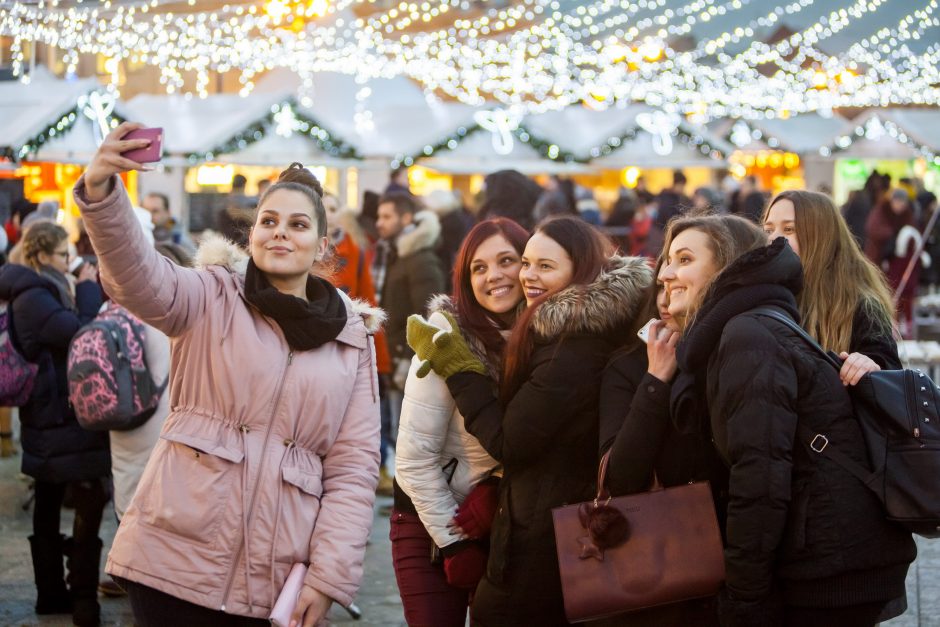 Vilnius laukia Kalėdų stebuklo – po dviejų savaičių įžiebs miesto eglę