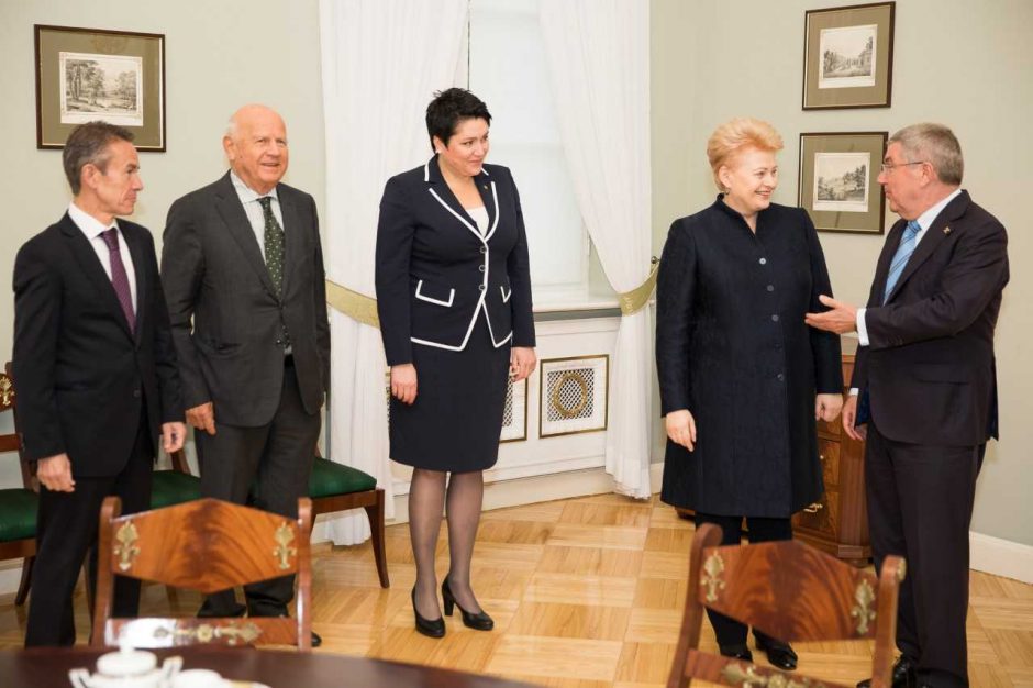 D. Grybauskaitė susitiko su TOK prezidentu T. Bachu