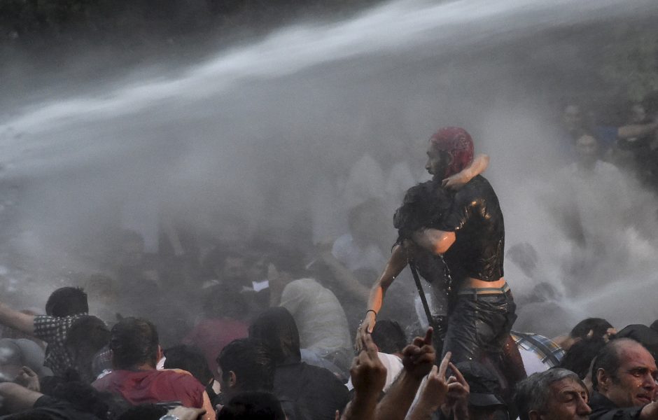 Armėnijoje policija griežtomis priemonėmis išvaikė protestą dėl brangusios elektros