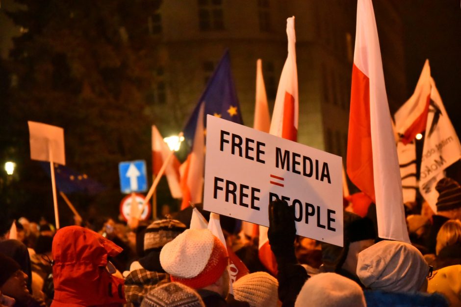 Lenkijos Seime – protestai prieš žiniasklaidos suvaržymus