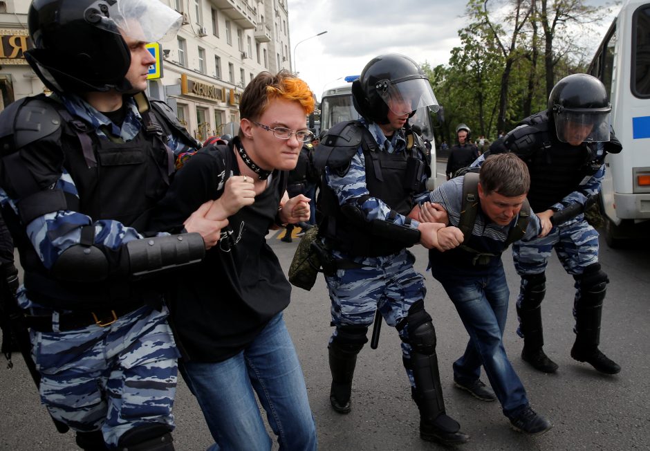 Protestai Rusijoje: areštuoti 1500 žmonių, A. Navalnas kalės 30 parų