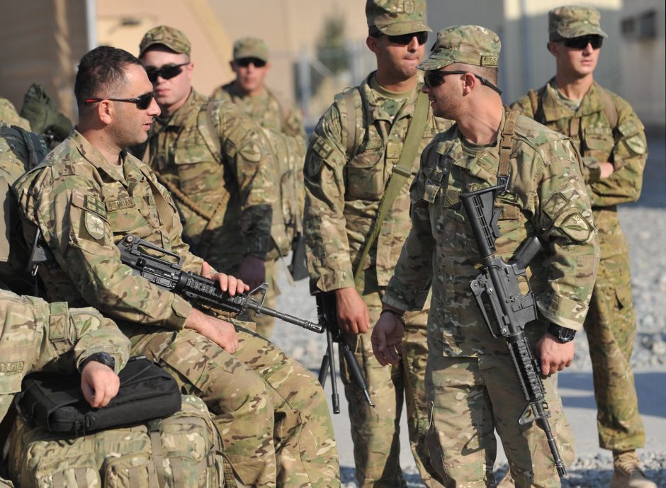 Vašingtonas dar nėra apsisprendęs, ar JAV kariai liks Afganistane po 2014 metų