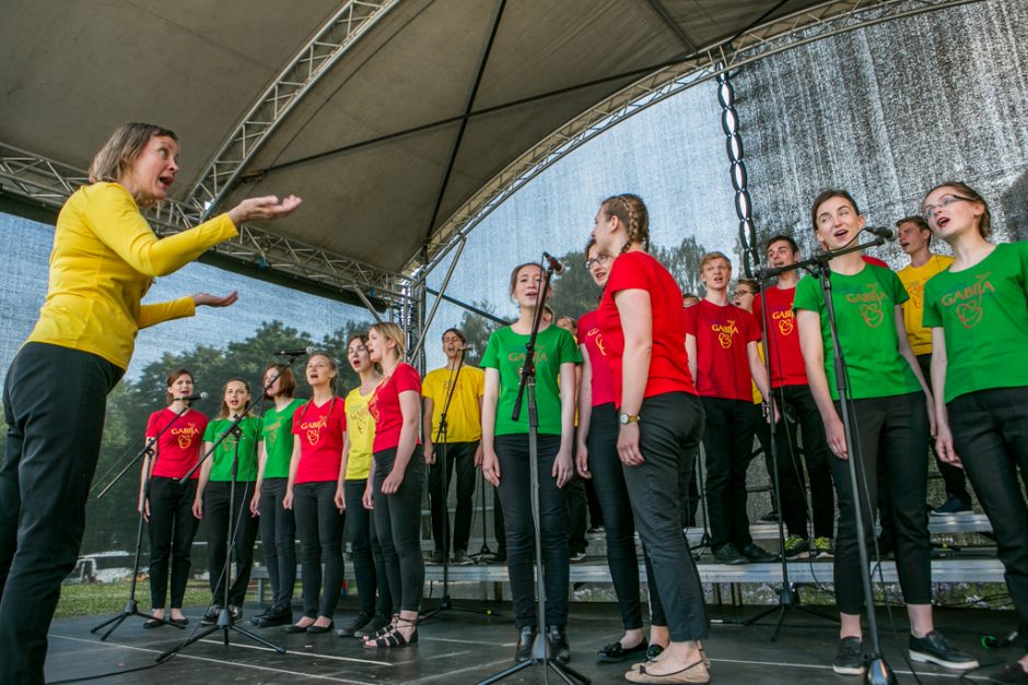 Klaipėdoje aidi Vakarų Lietuvos krašto dainų šventės melodijos