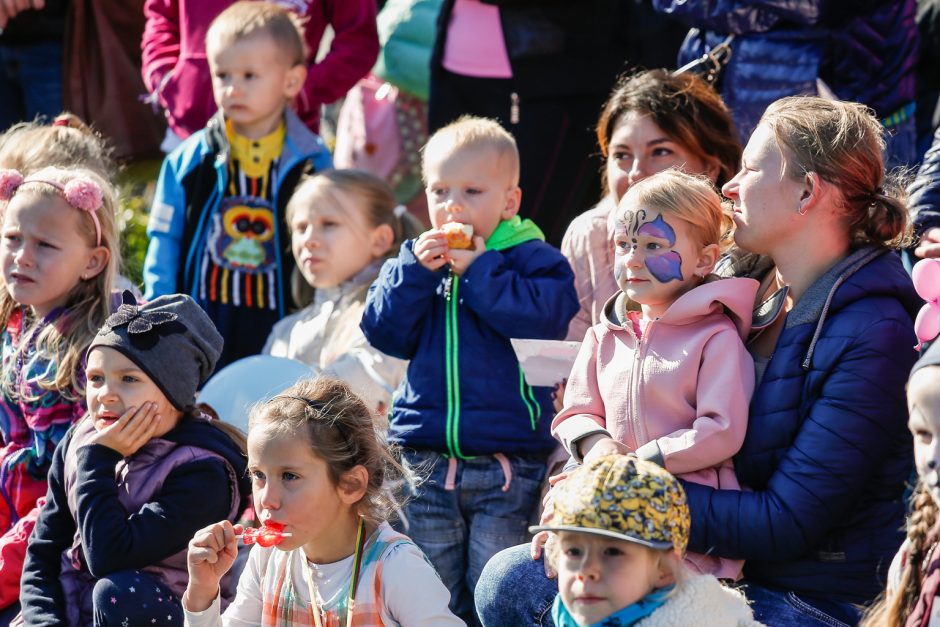 Šeimų šventė pajūryje – saulėta, sportiška ir rekordinė