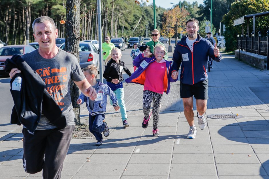 Šeimų šventė pajūryje – saulėta, sportiška ir rekordinė