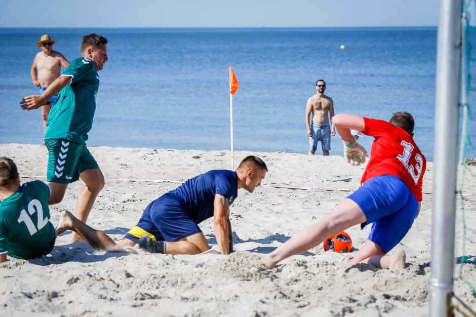 Paplūdimio futbolas