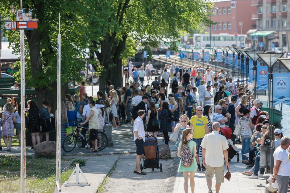 Uostamiesčio gatvės virto scena jauniesiems atlikėjams