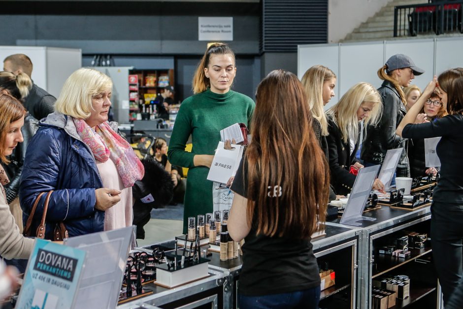 Grožio paroda – proga moterims pasinerti į malonumų jūrą