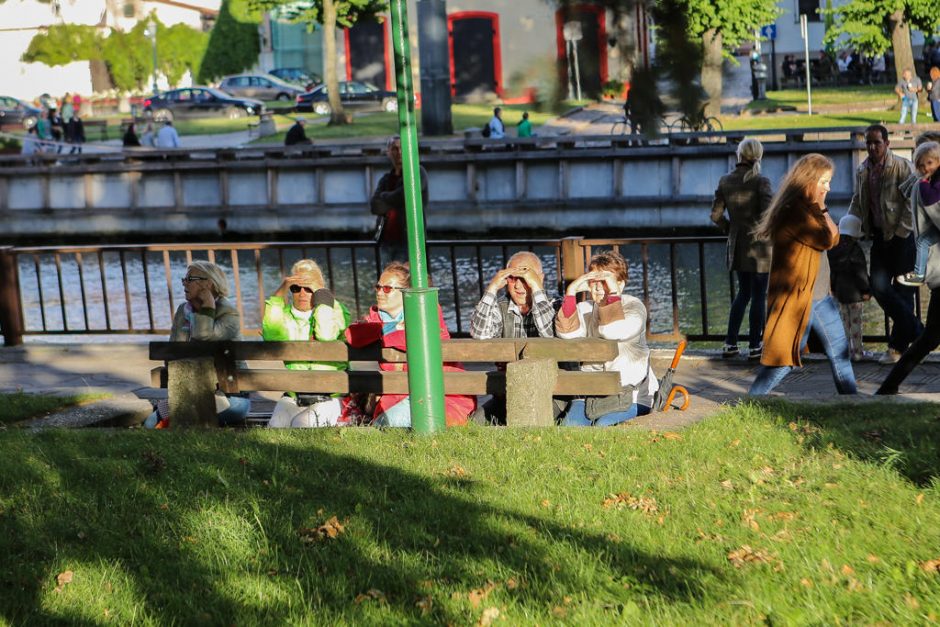 Klaipėdiečiai vieningai užtraukė himną 