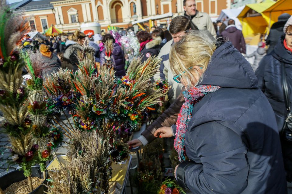 Kaziuko mugės prekeiviai tvirtina kainų nekėlę