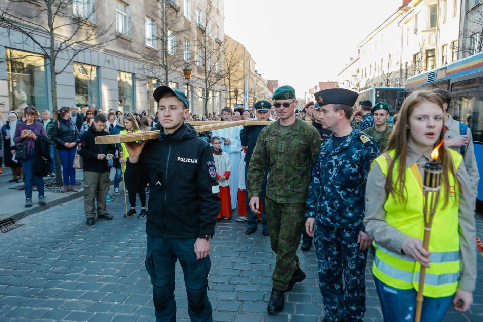 Šv. Kryžiaus kelias Klaipėdos miesto gatvėmis