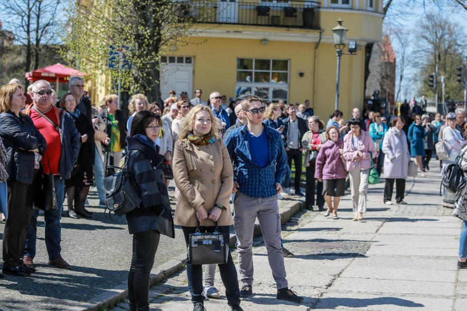 Uostamiesčio simbolis „Meridianas“ išskleidė bures