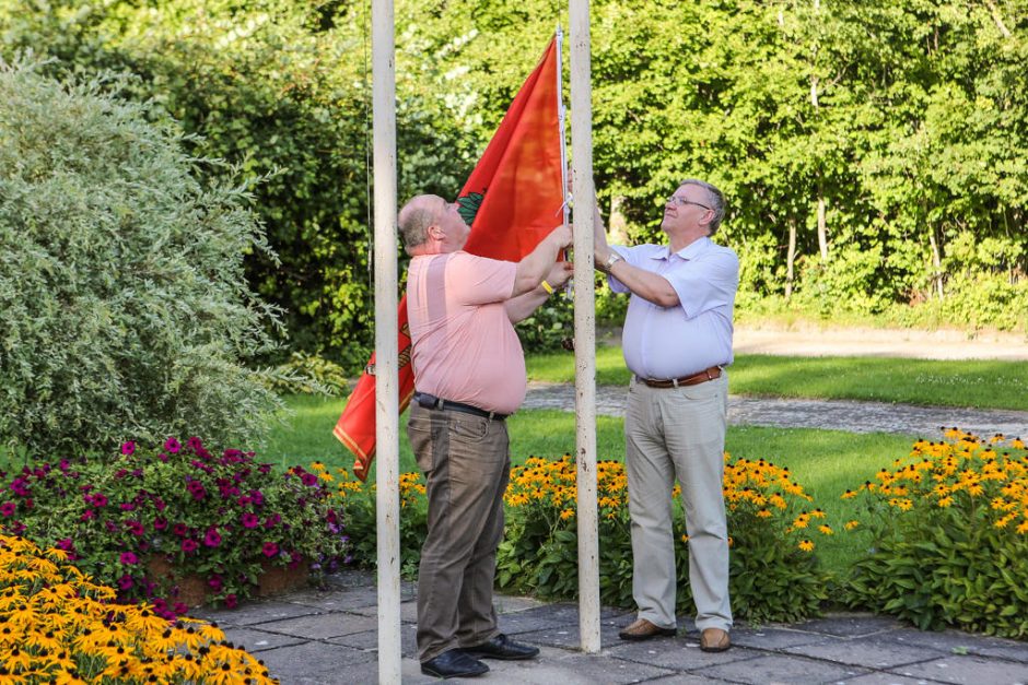 Klaipėdos rajono savivaldybės darbuotojų linksmybėms – ir gyventojų pinigai