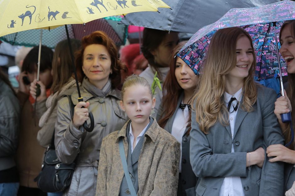 Mokslo ir žinių diena pažymėta lietumi