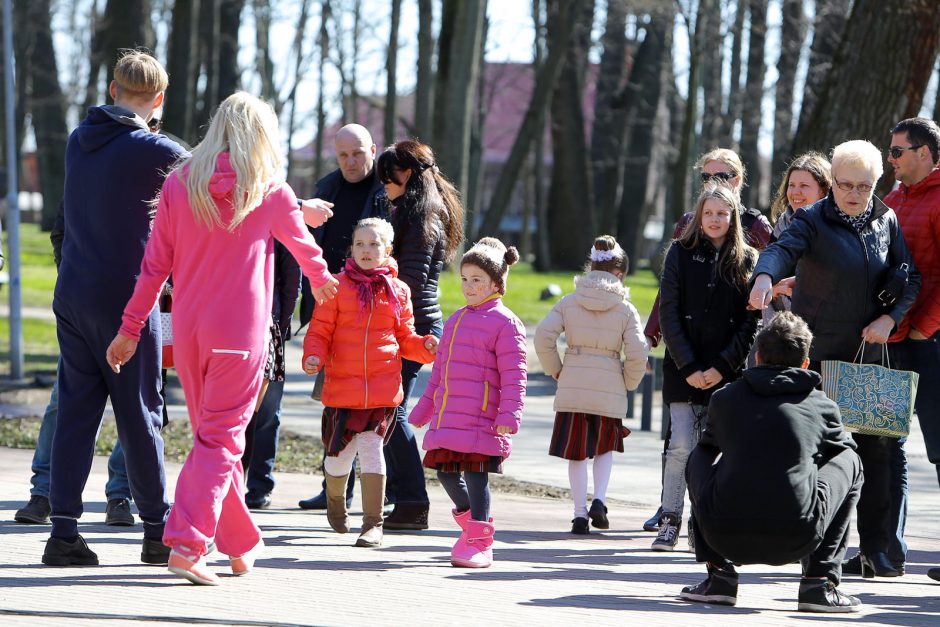 Vynerio arbatėlėje – pavasariškas šurmulys ir gerosios naujienos