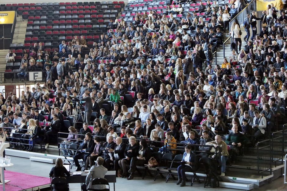 Klaipėdos jaunimui – verslo „ryklių“ patarimai