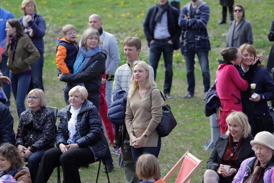 Mamoms – vaišių stalas ir koncertas