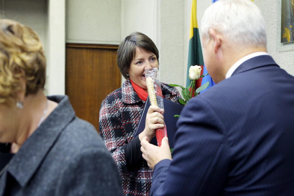 Klaipėdos valdininkams per profesinę šventę – ir padėkos, ir užuojautos