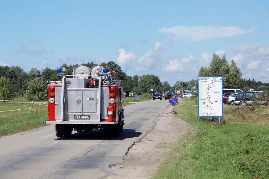 Karklėje tvarkos žiūri didžiulis būrys pareigūnų