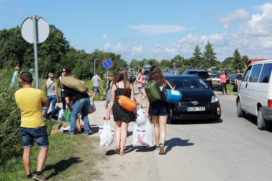 Karklėje tvarkos žiūri didžiulis būrys pareigūnų