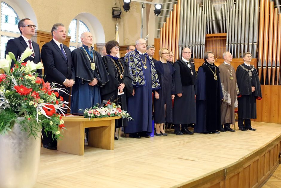 Inauguruotas Klaipėdos universiteto rektorius: mes pasmerkti permainoms