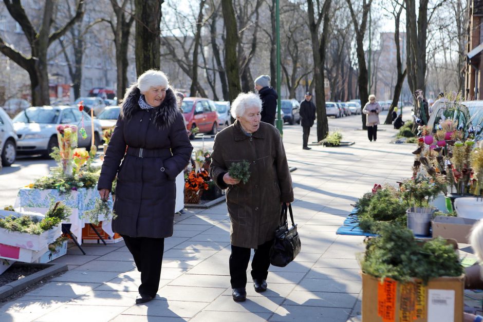 Uostamiestyje – Verbų sekmadienis