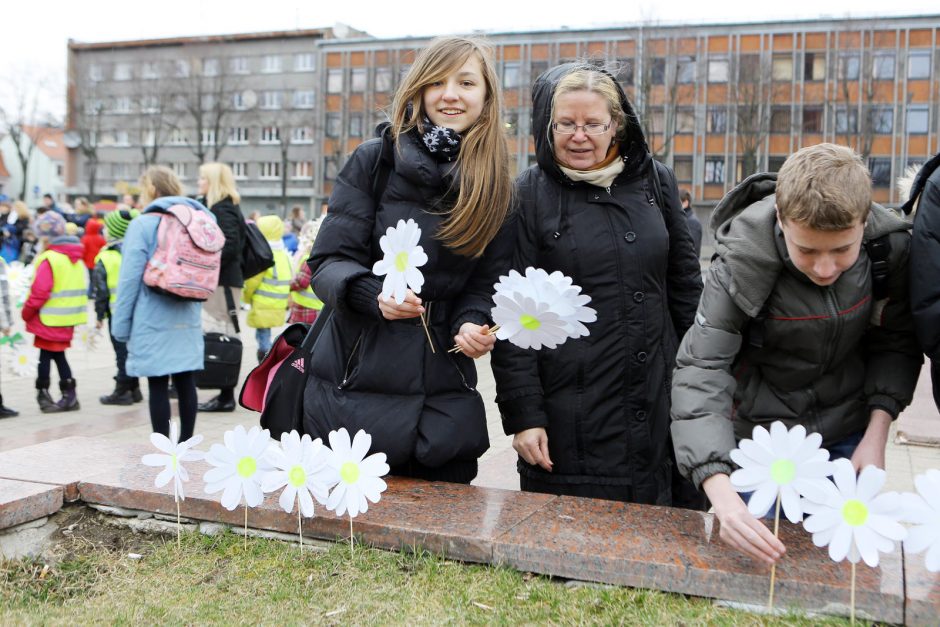 Tuberkulioze sergantiems klaipėdiečiams – ramunių žiedai