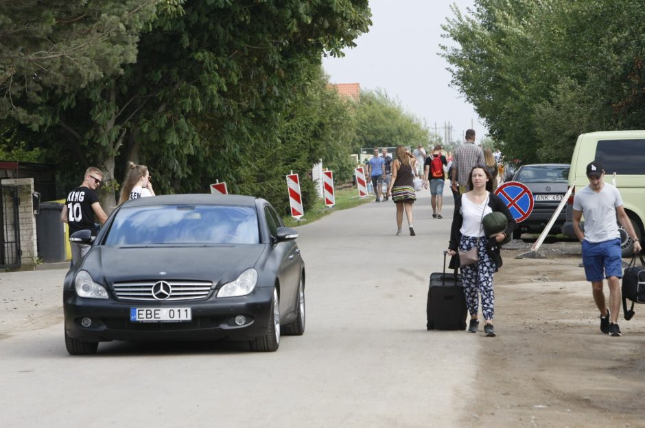 Karklėje – festivalininkų apgultis