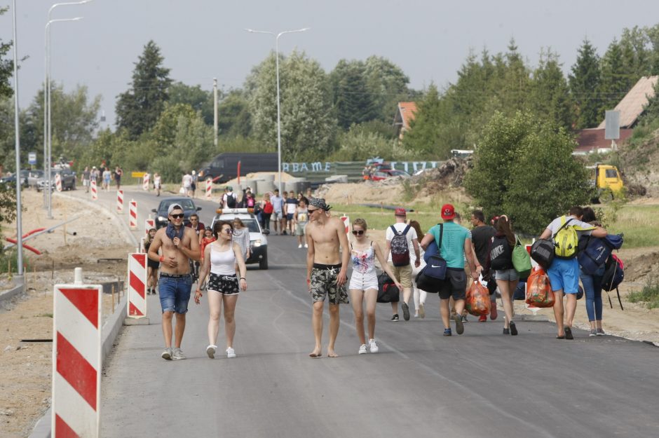 Karklėje – festivalininkų apgultis