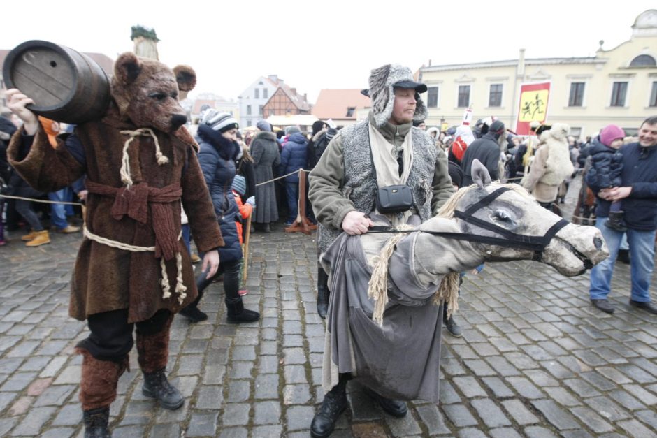 Užgavėnės Teatro aikštėje