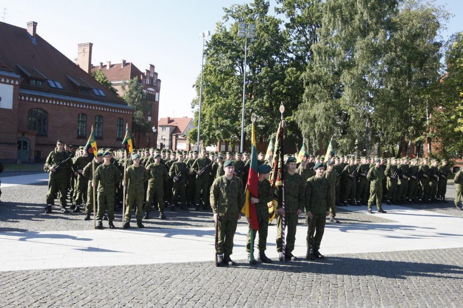 Uostamiestyje prisiekė savanoriai