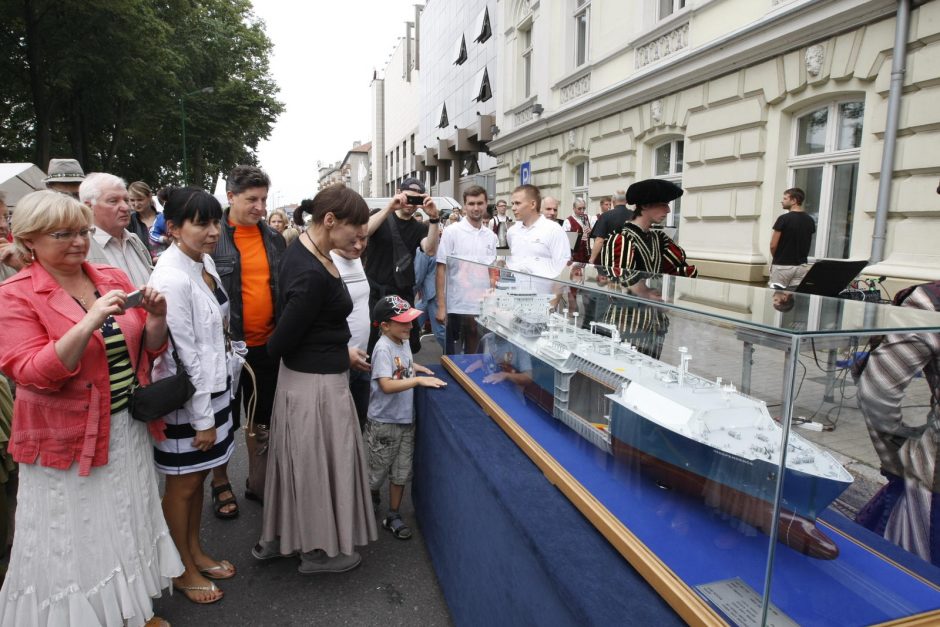 Jūros šventės sostinėje jau plazda karališka vėliava