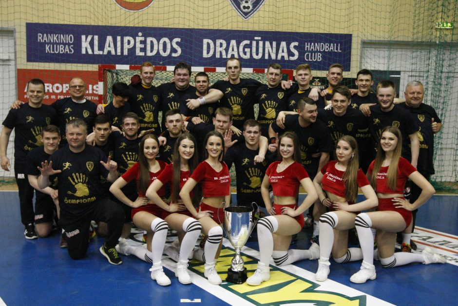 „Dragūno“ rankininkai tapo Lietuvos čempionais