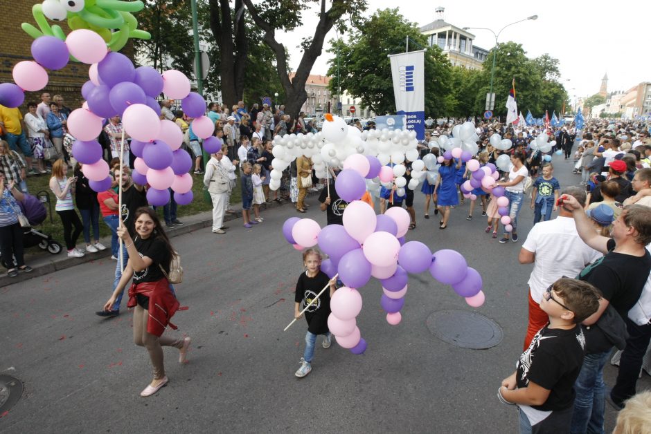 Jūros šventės eisena – elegantiška ir spalvinga