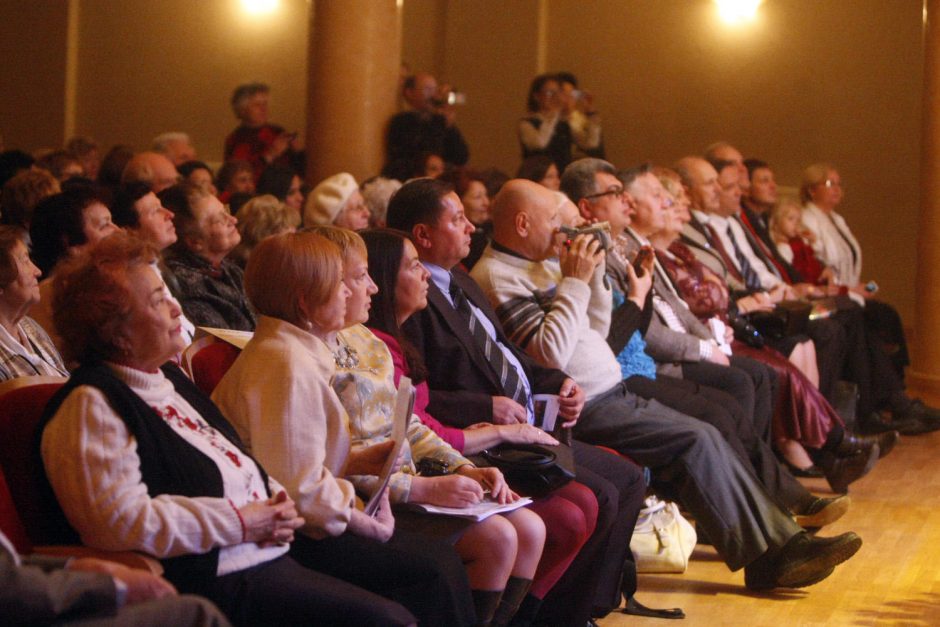 Folkloro koncerte tautinėms mažumoms – armėnų, lenkų, ukrainiečių, totorių dainos