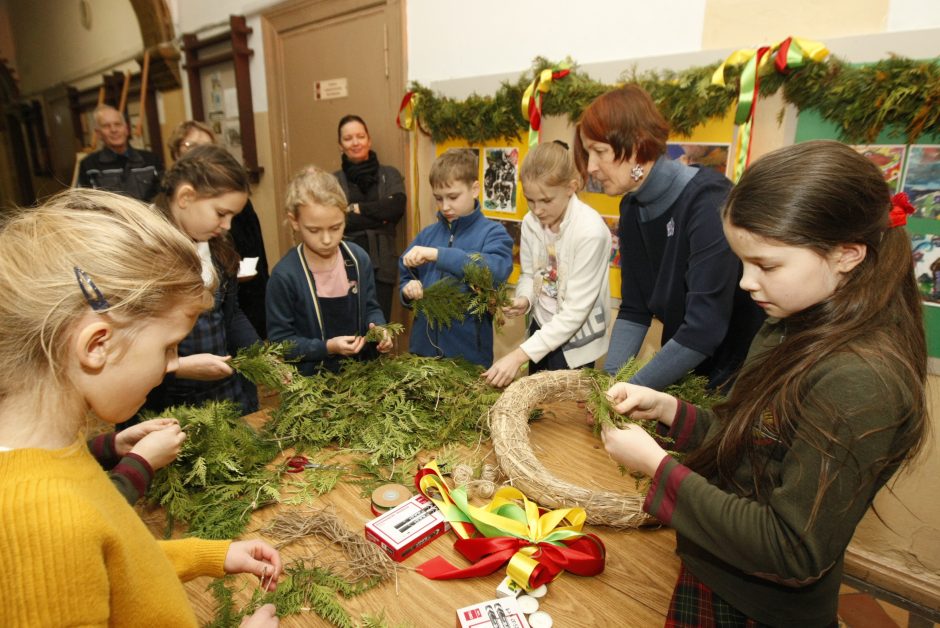 Mažųjų klaipėdiečių „Atminties vainikas“ – laisvės gynėjams