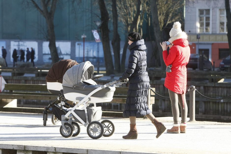 Pajūryje žvarba užsiliks tik savaitgalį