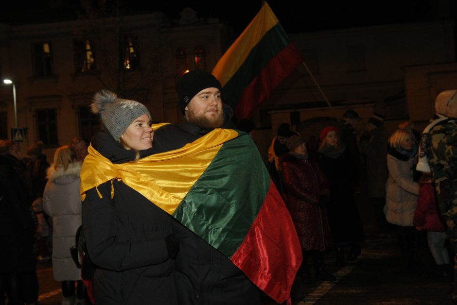 Užsiliepsnojo atminimo laužai – Klaipėda nepamiršo Laisvės gynėjų