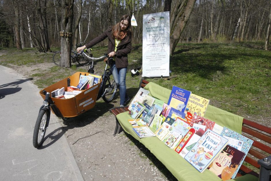 Biblioteka ant ratų